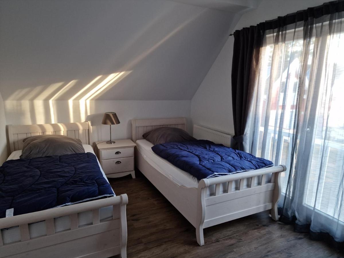 Haus Sandra Glowe Extérieur photo